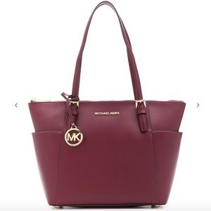 Michael Kors Jet Set Bag